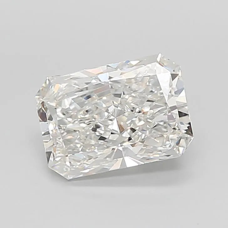 4.01ct Radiant Lab Grown Diamond (Colour G, Clarity VVS2, IGI Certified)